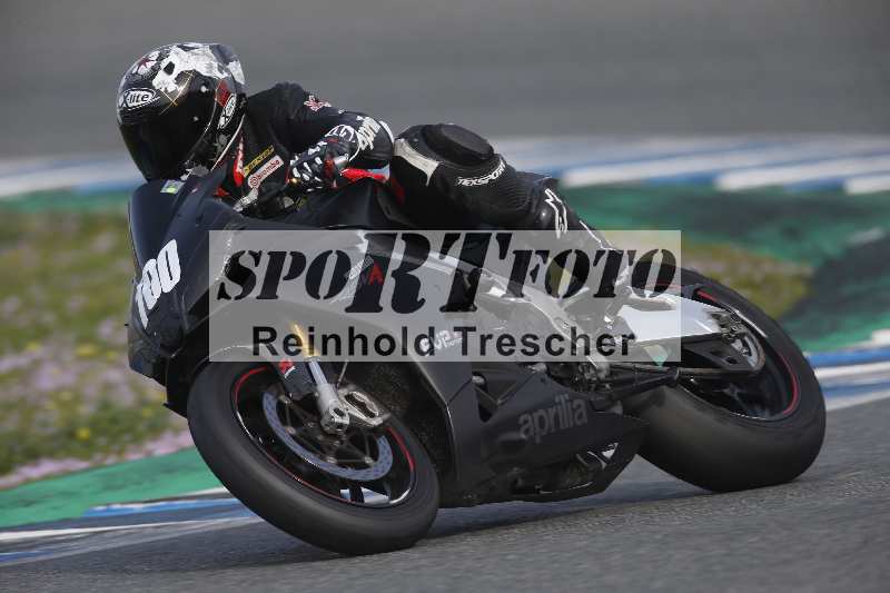 /Archiv-2024/01 26.-28.01.2024 Moto Center Thun Jerez/Gruppe gruen-green/100